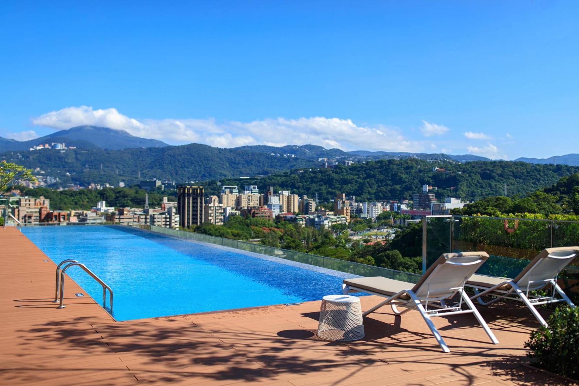 Renaissance Taipei Shihlin Hotel Екстериор снимка